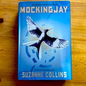 Suzanne Collins the Mocking Jay